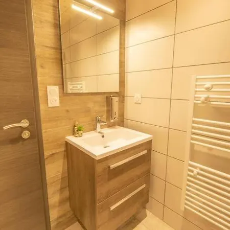 L'oree Des Bois, Et Sauna Alpehytte