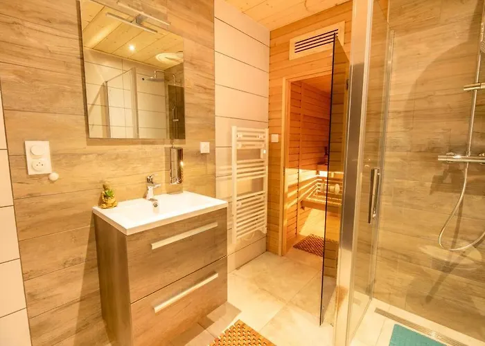 L'oree Des Bois, Et Sauna